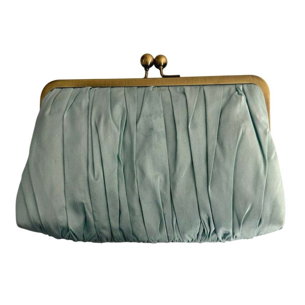Vintage Davie & Chiyo women’s fabric clutch